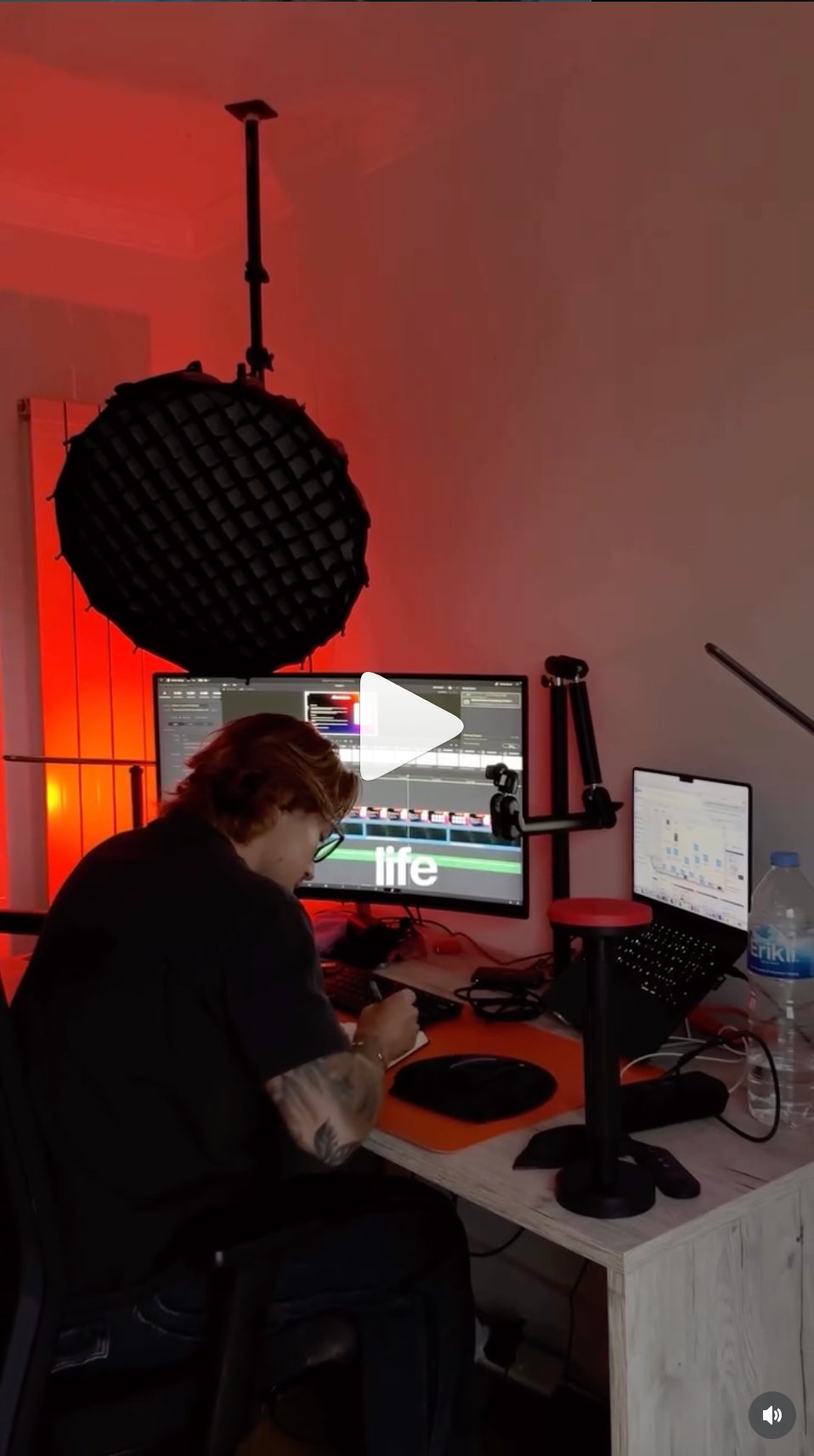 Behind the scenes editing shot